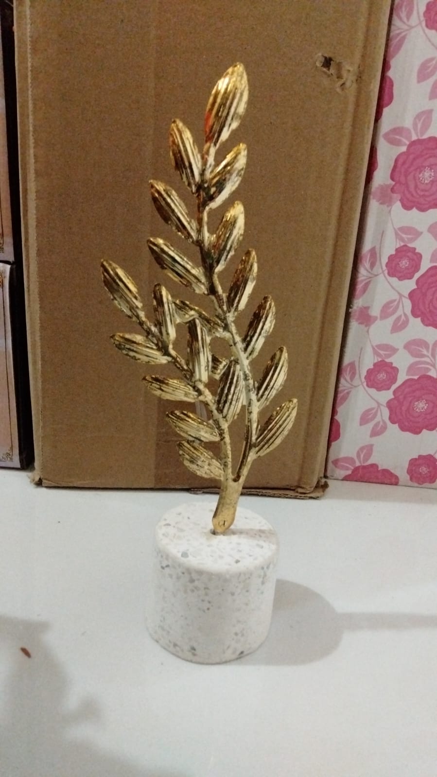 Modern Minimalist Decorative Showpiece Accent