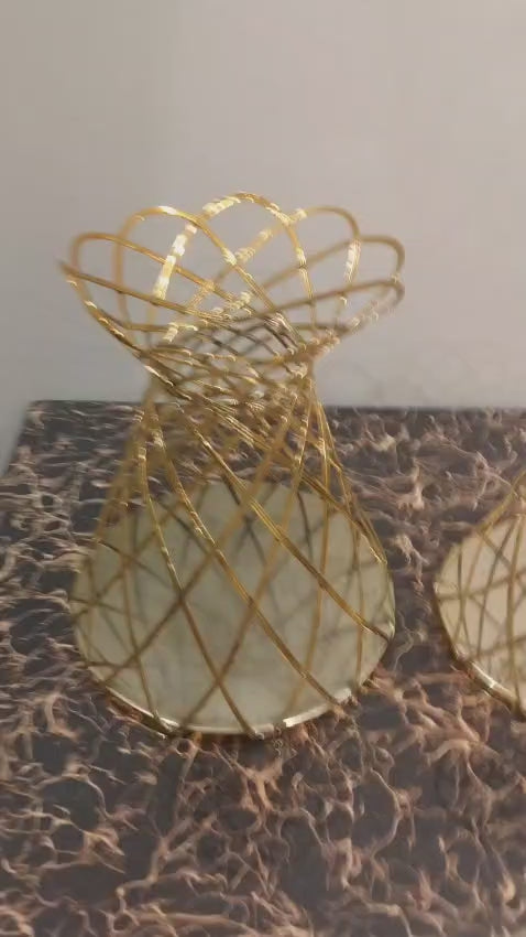 Modern Metal Decorative Table Vase – Minimalist Accent